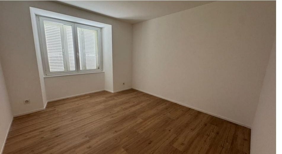 Appartement 4.5 pièces rénové, jardin · photo 4